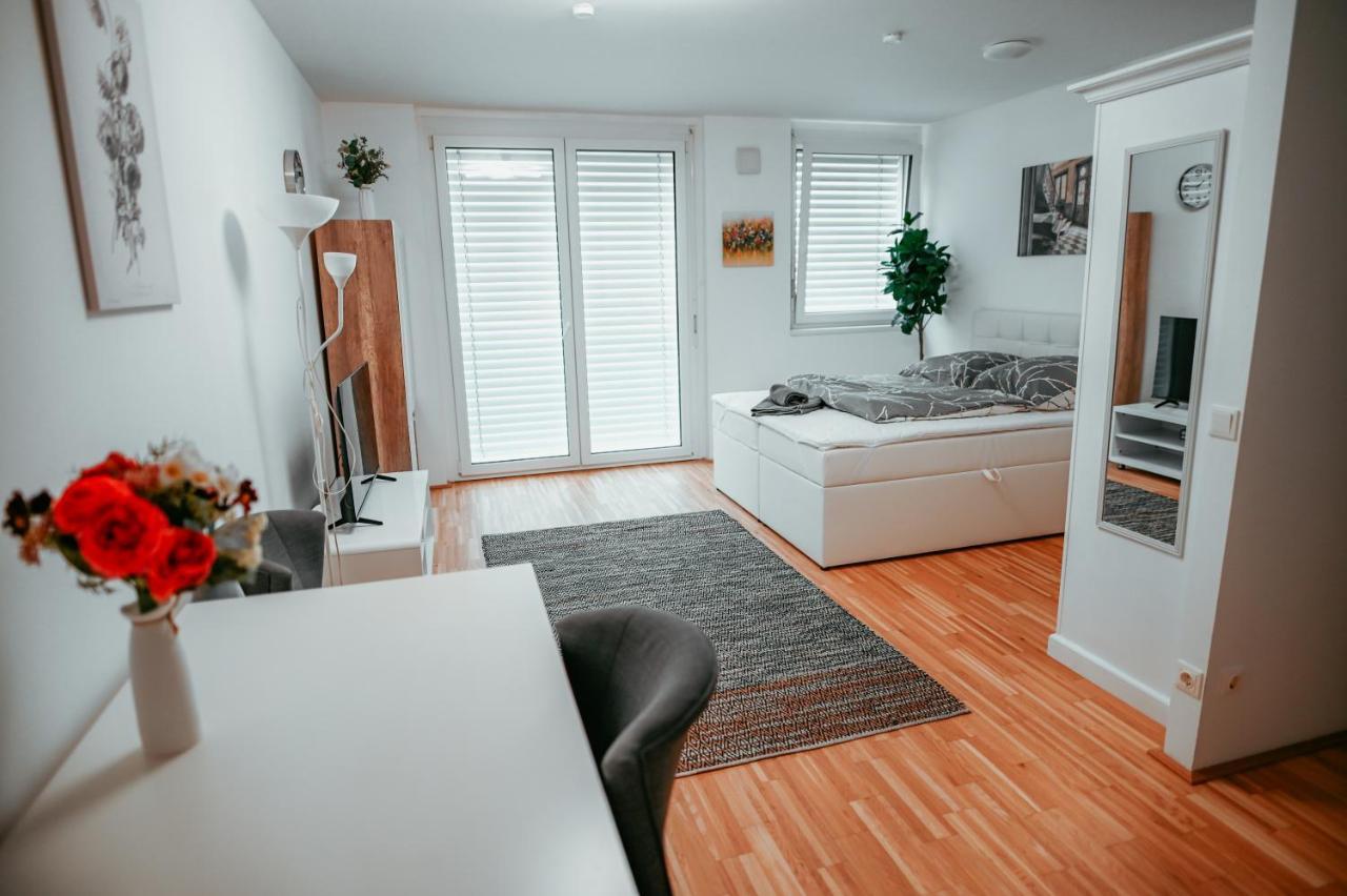 Vienna Danube Apartment 45 Kültér fotó